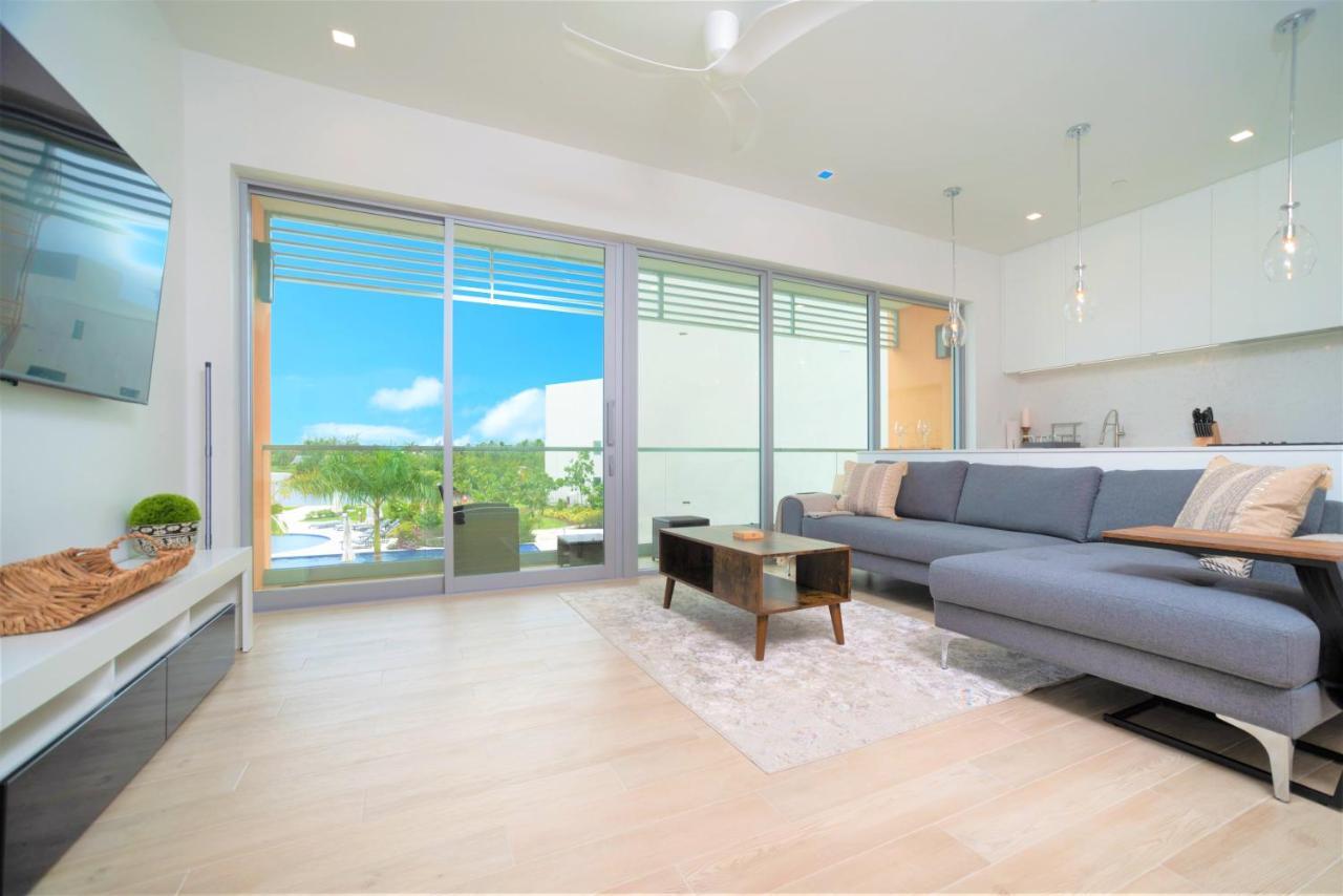 Cayman Luxury Rentals At One Canal Point George Town Eksteriør billede