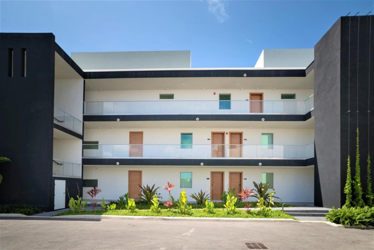 Cayman Luxury Rentals At One Canal Point George Town Eksteriør billede