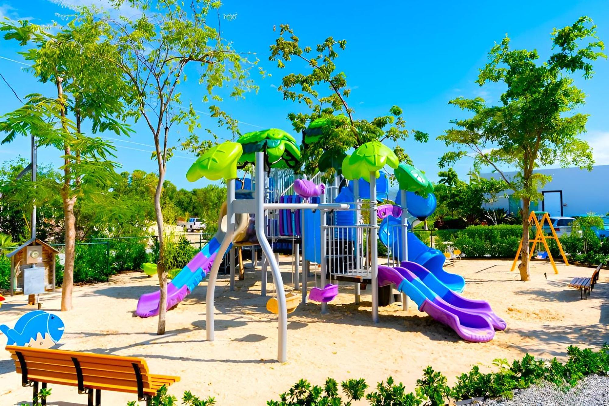 Cayman Luxury Rentals At One Canal Point George Town Eksteriør billede