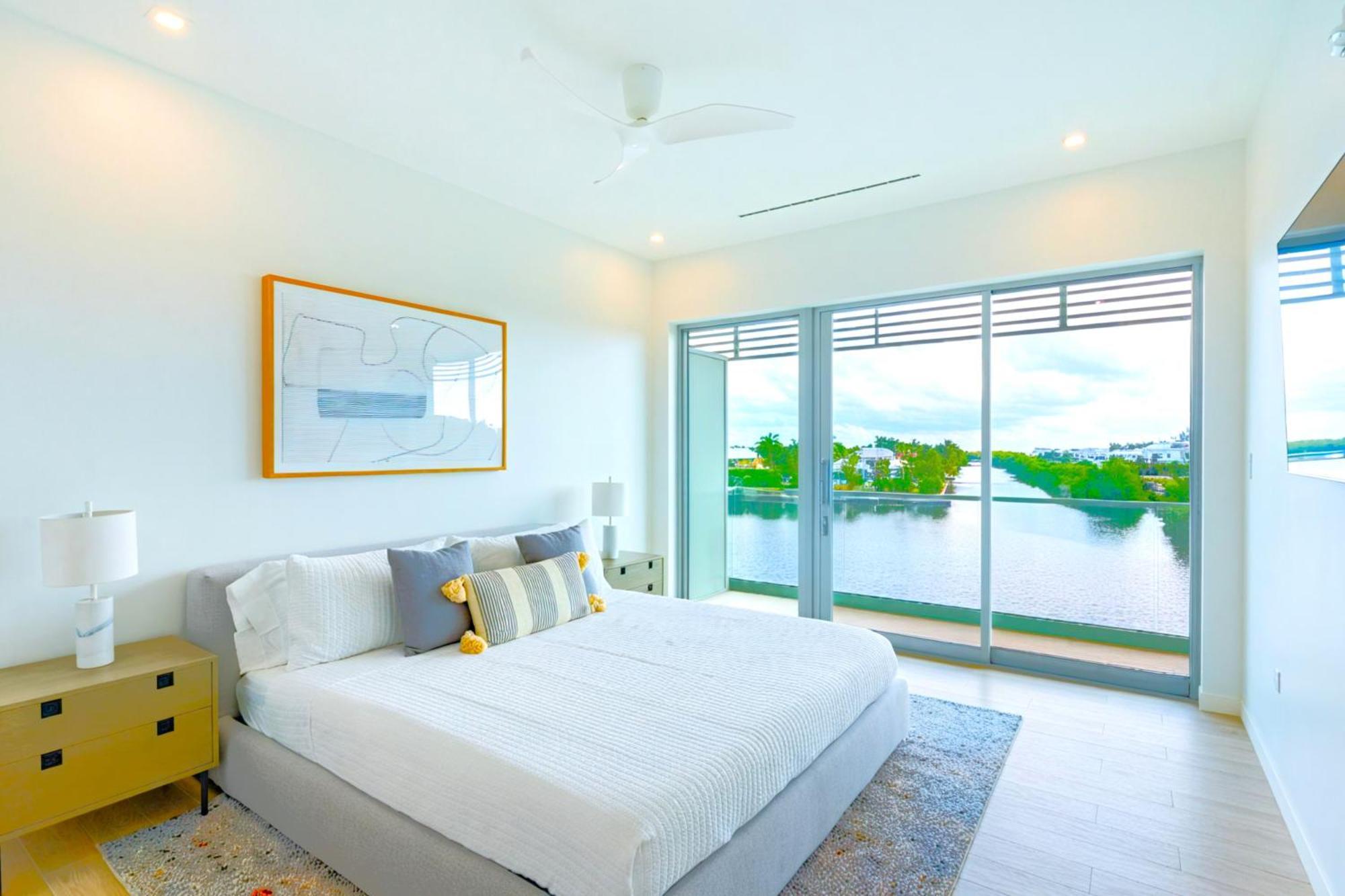 Cayman Luxury Rentals At One Canal Point George Town Eksteriør billede